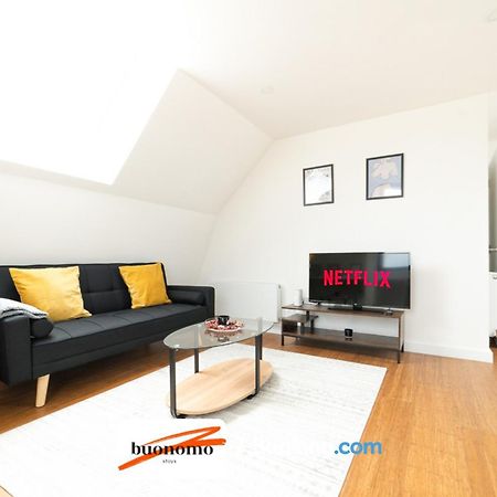 Two Bedroom Apartment At Buonomo Stays Short Lets & Serviced Accommodation Londýn Exteriér fotografie