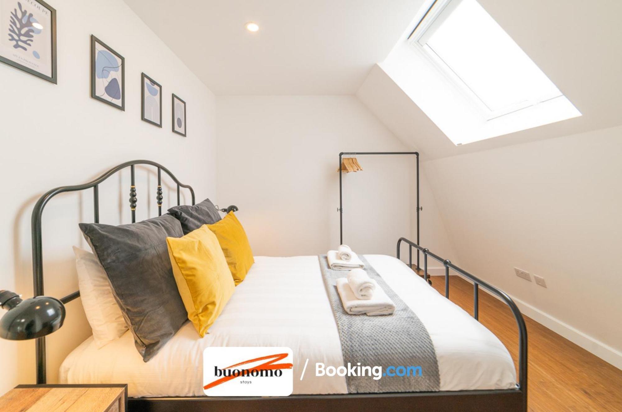 Two Bedroom Apartment At Buonomo Stays Short Lets & Serviced Accommodation Londýn Exteriér fotografie