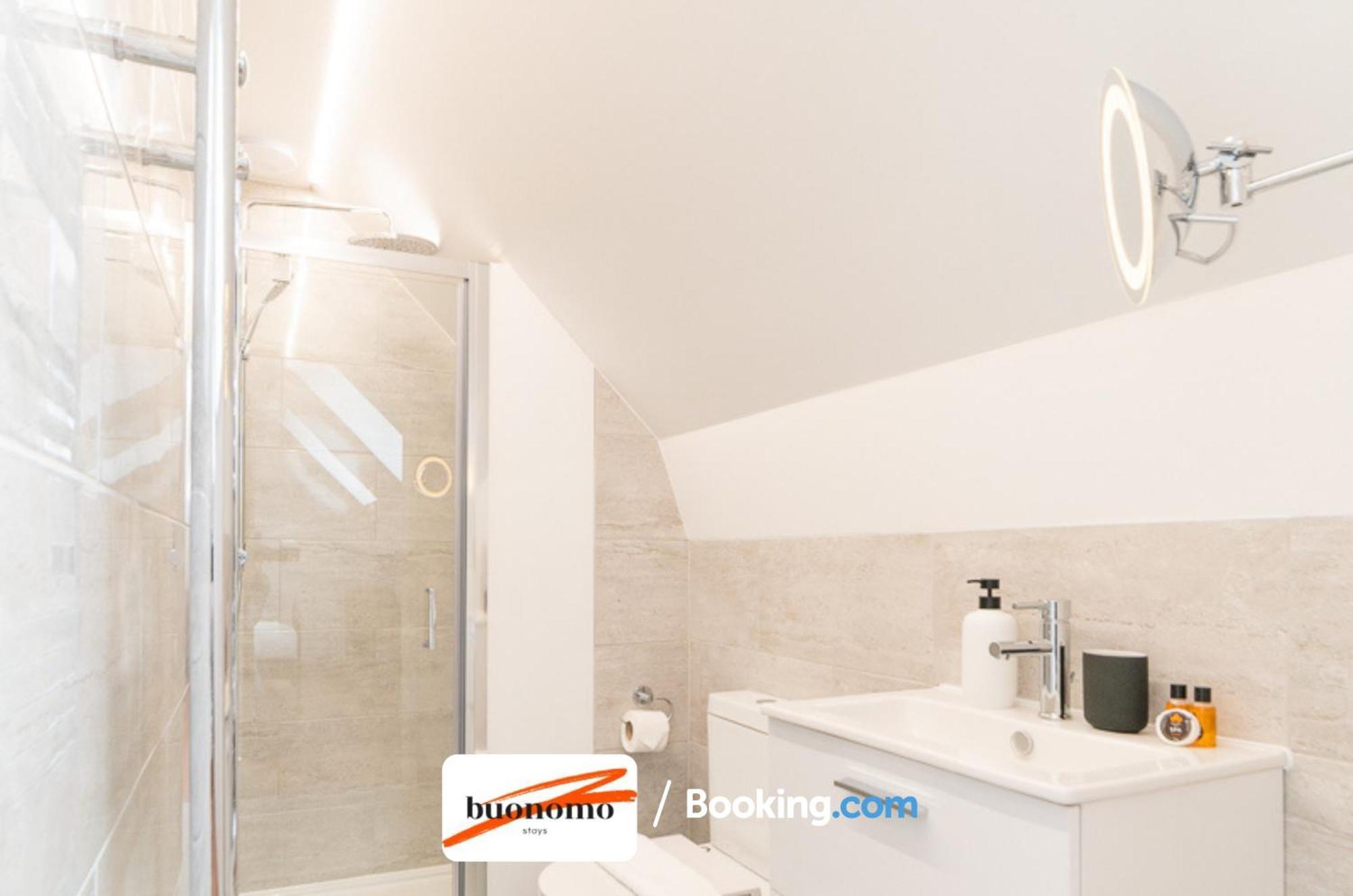 Two Bedroom Apartment At Buonomo Stays Short Lets & Serviced Accommodation Londýn Exteriér fotografie